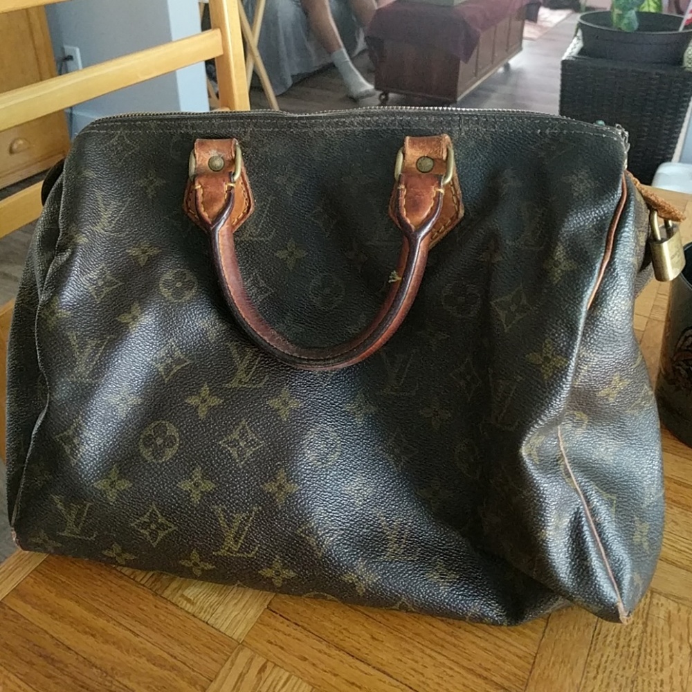 Vintage louis vuitton speedy with detachable strap